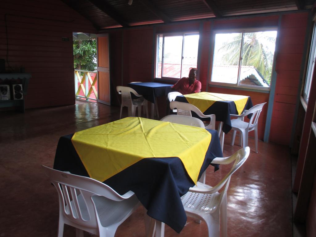 Hotel Flemming Tree Providencia Island Εξωτερικό φωτογραφία